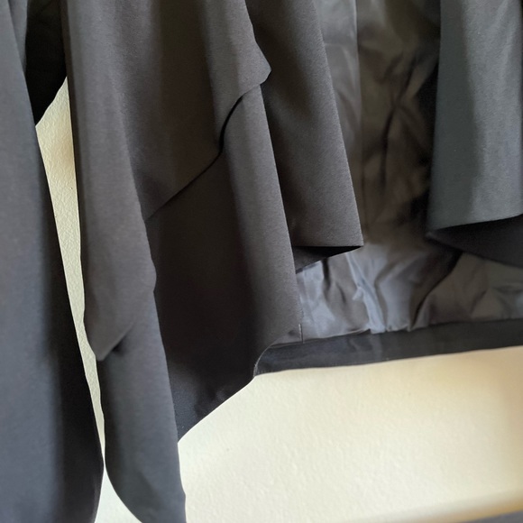 NWT  Bisou Bisou black “torera” style open blazer - Picture 4 of 8